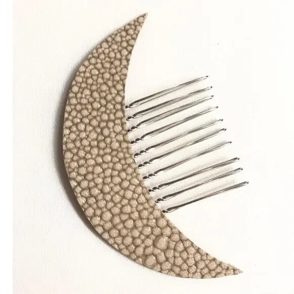 Artisan Handmade Leather Crescent Moon Celestial hair comb- Beige cobblestone - Picture 1 of 7